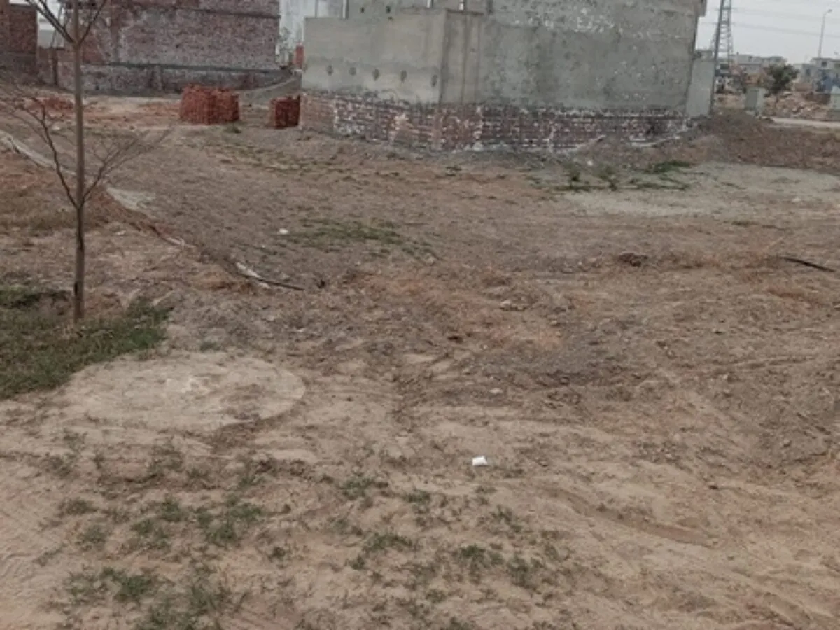 1 Kanal – 80 ft Road